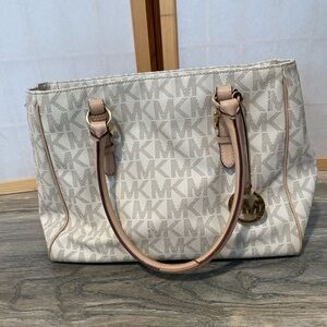 Michael Kors Cream Tote Bag